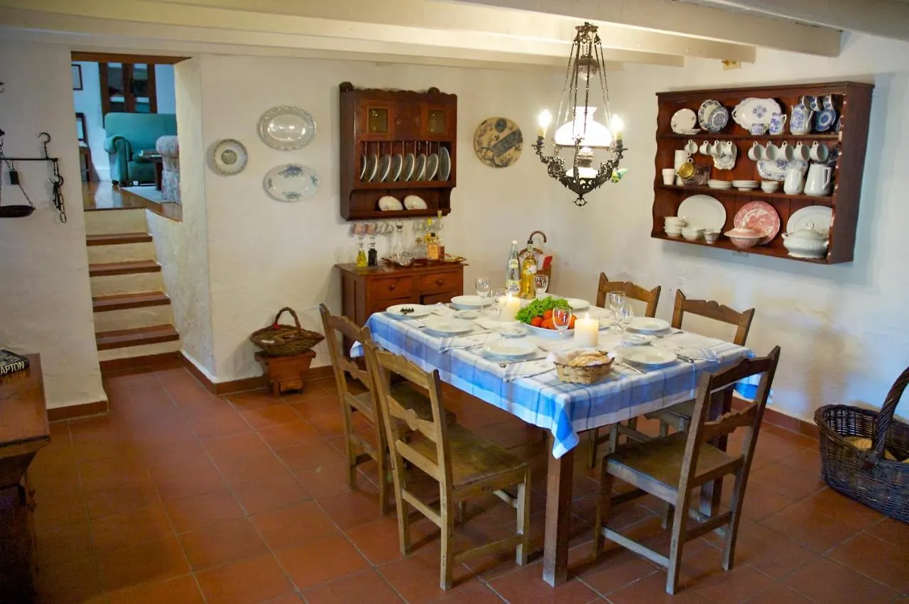 La Casa Del Moral By I N Z U L A E Villa Vega de San Mateo
